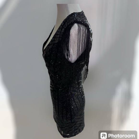 NWT superdown Carly Fringe Sequin Mini Dress Black S Party Event Glam - Picture 7 of 11